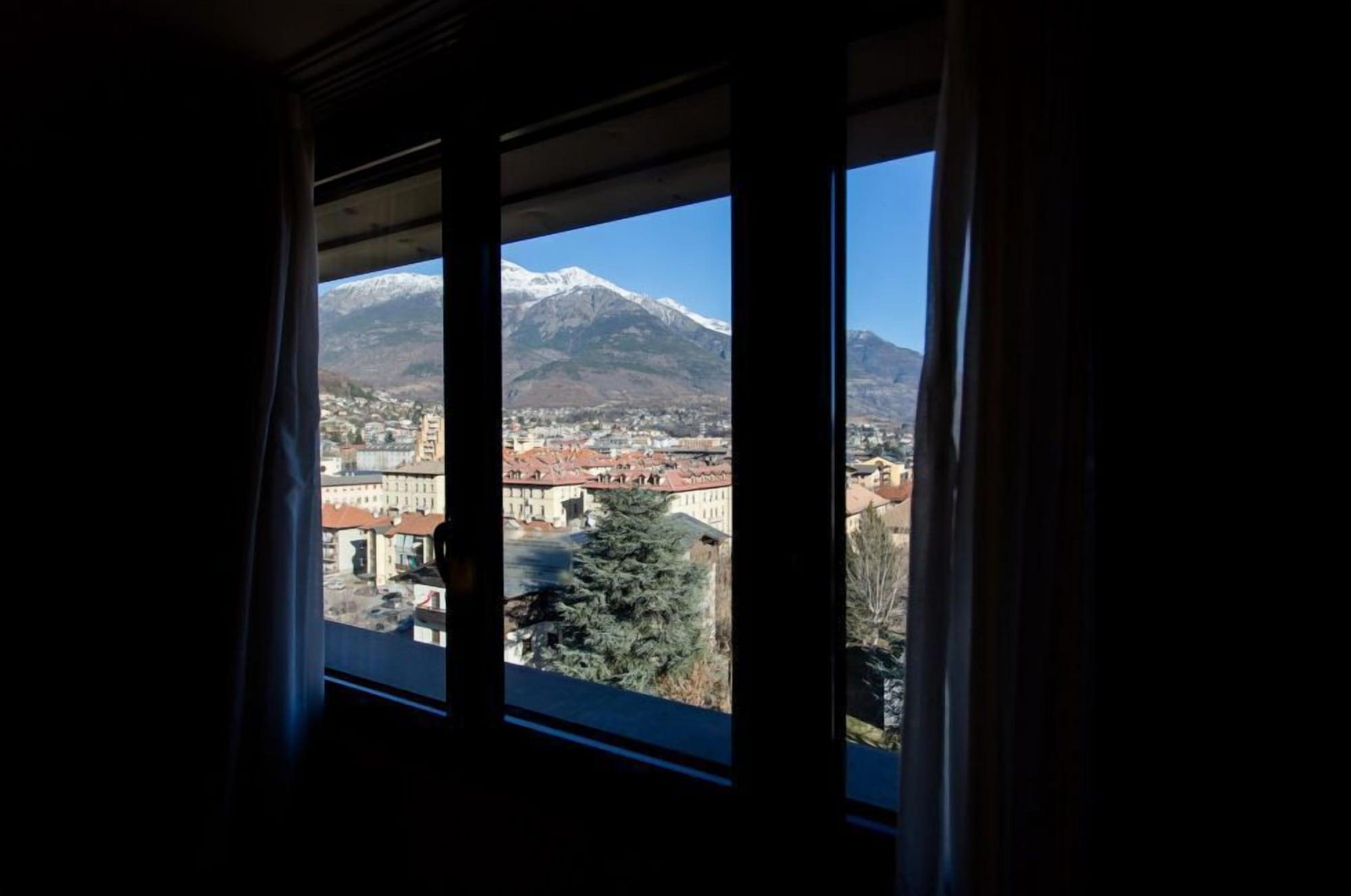 Hotel Norden Palace Αόστα Εξωτερικό φωτογραφία