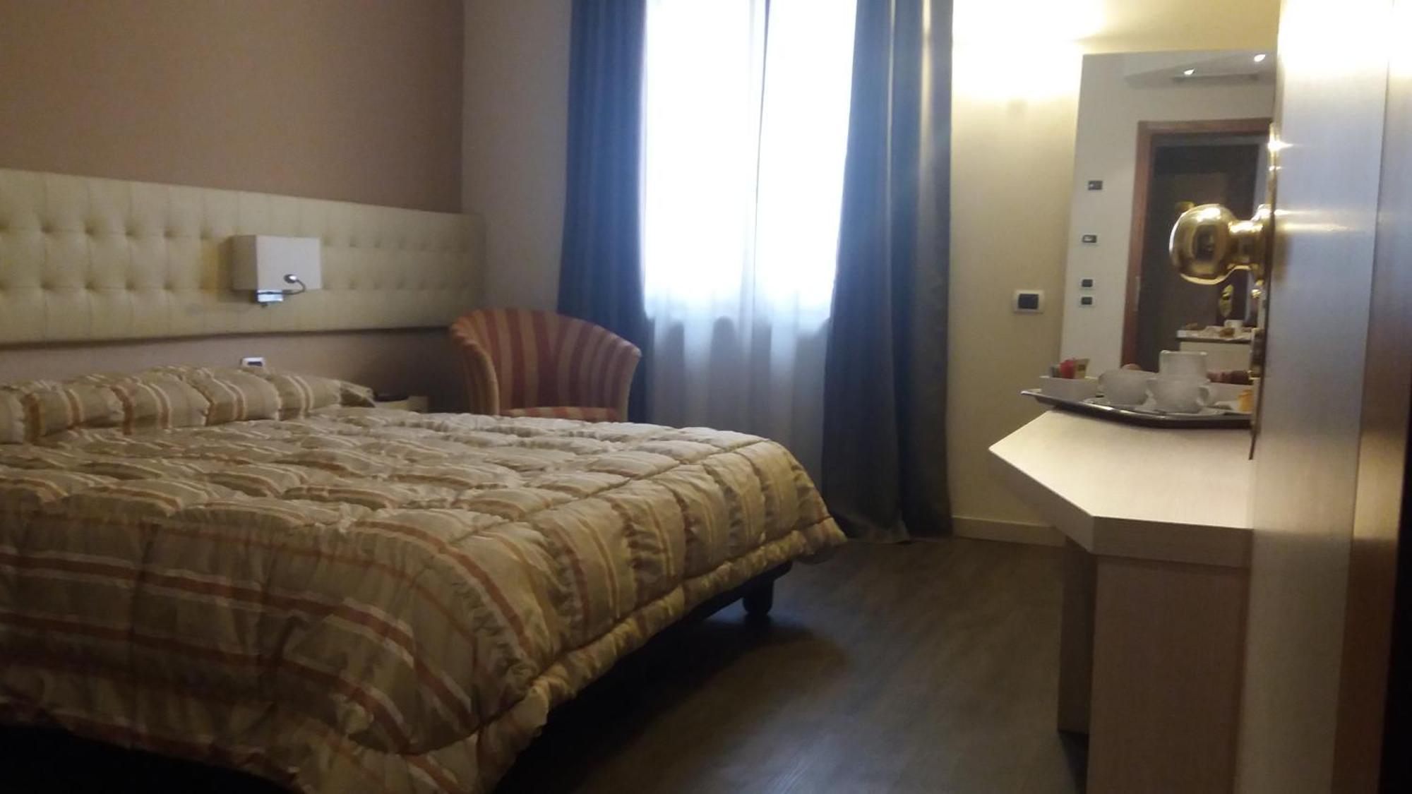 Hotel Norden Palace Αόστα Εξωτερικό φωτογραφία